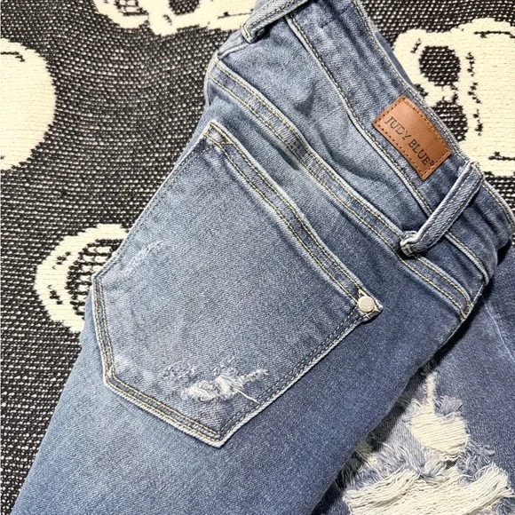 Judy Blue Ripped Boyfriend Jeans in Blue - Picture 5 of 5